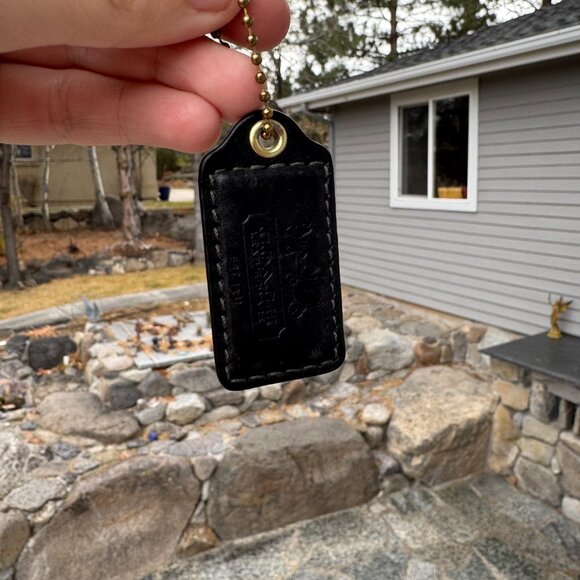 Coach Leatherware Horse and Carriage Leather Hang Tag Key Chain Bag Charm Black - Picture 3 of 7